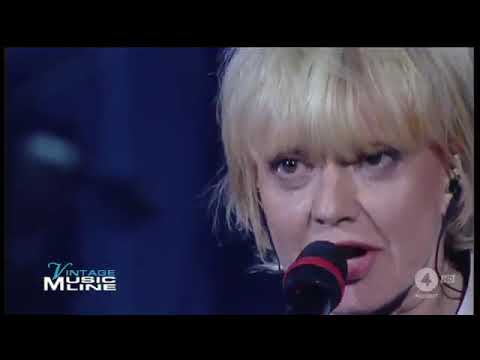 Rita Pavone - Non piangere piu&#039; argentina (I ragazzi irresistibili 2000)