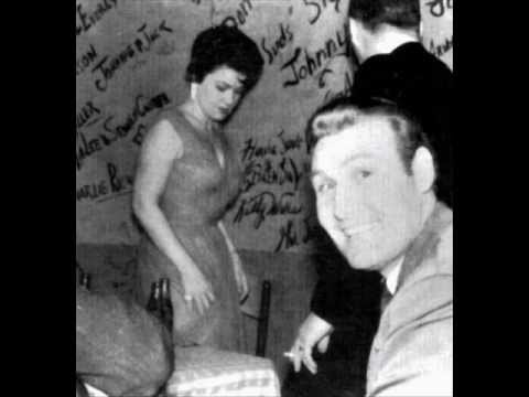 Patsy Cline ~ Tennessee Waltz
