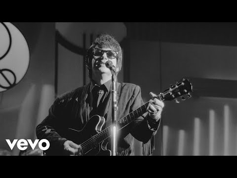 Roy Orbison - Blue Bayou (Black &amp; White Night 30)